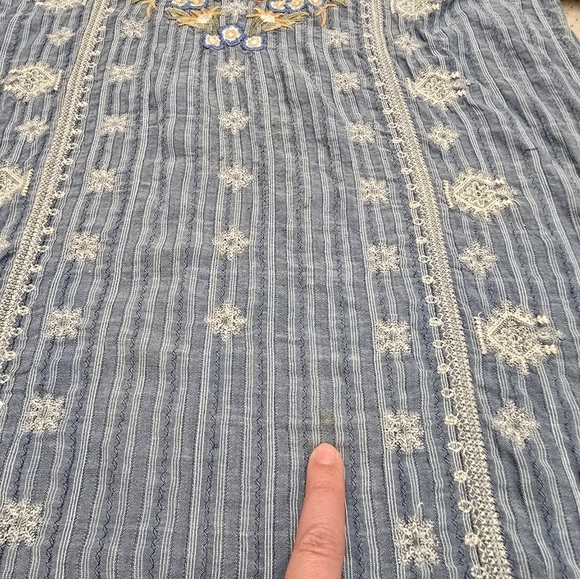 JOHNNY WAS Embroidered Floral Roses Striped Lightweight Blouse Top Size Small - Picture 5 of 10